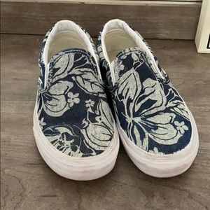 Floral vans